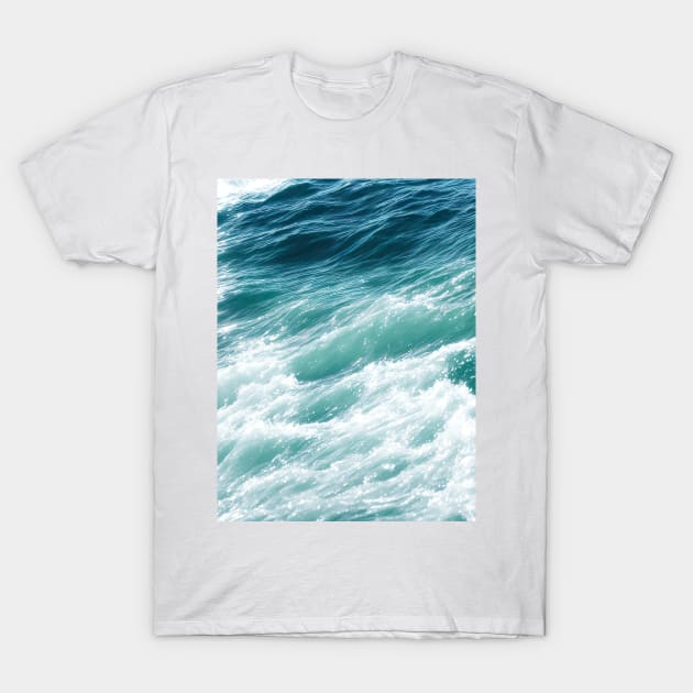 Tuquoise Blue Ocean Waves